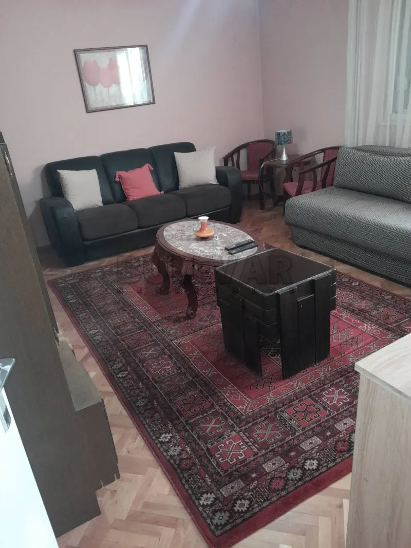 Dvosoban stan, Gradska bolnica, Niš
