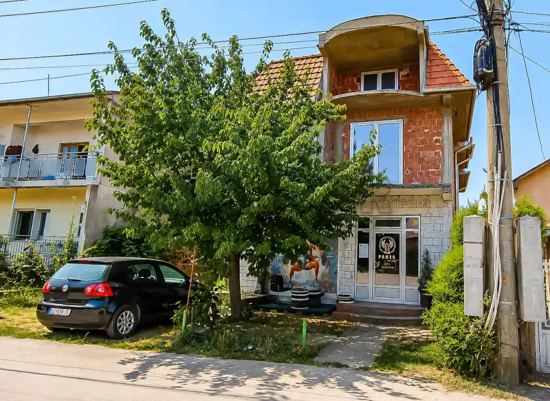 Više od tri spavaće sobe kuća, Dubočica, Leskovac